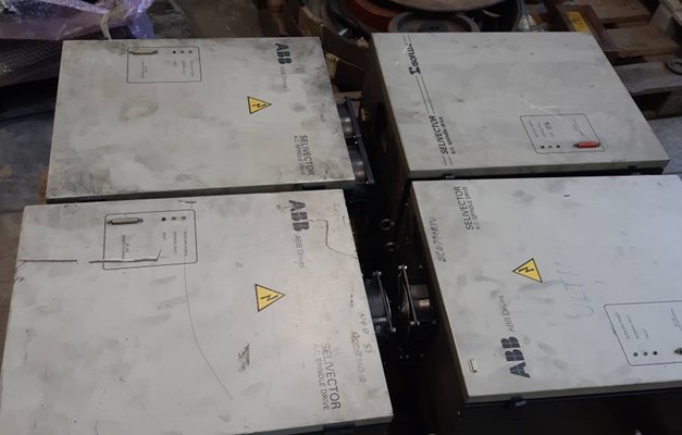 AZIONAMENTI MANDRINO ABB tipo CAARS USATI