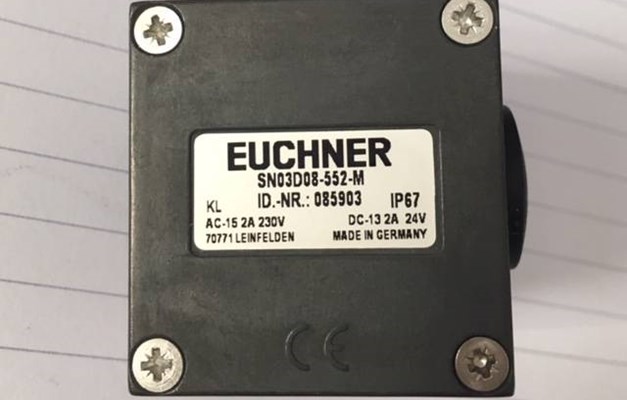 FINECORSA MULTIPLO EUCHNER cod.SN03D08-552-M
