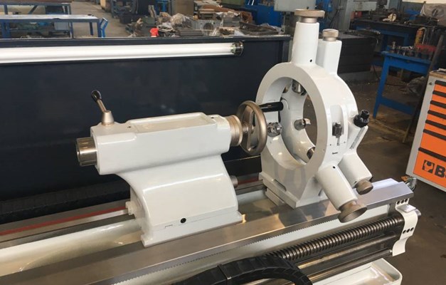 Tornio tradizionale CMT URSUS 250x3000 p.b.105 mm 